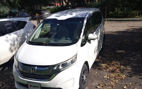 Honda Freed II, 2018 год, 1 550 000 рублей, 3 фотография