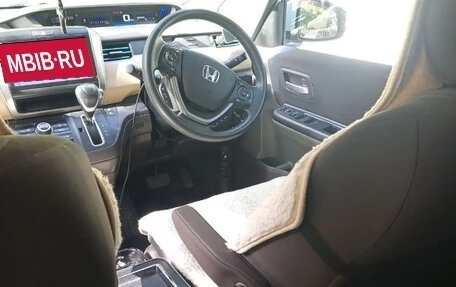 Honda Freed II, 2018 год, 1 550 000 рублей, 2 фотография