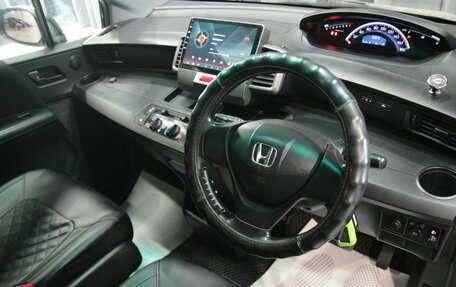Honda Freed I, 2010 год, 875 000 рублей, 11 фотография