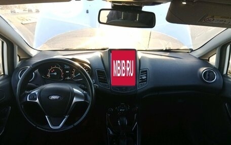 Ford Fiesta, 2016 год, 700 000 рублей, 4 фотография