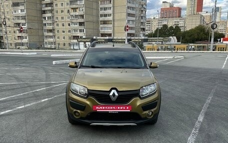 Renault Sandero II рестайлинг, 2018 год, 725 000 рублей, 2 фотография