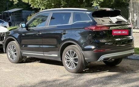 Geely Atlas, 2022 год, 2 200 000 рублей, 2 фотография