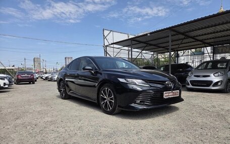 Toyota Camry, 2018 год, 2 769 000 рублей, 3 фотография