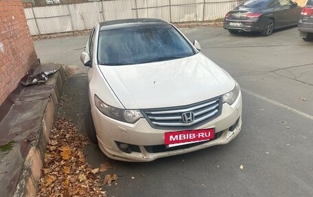 Honda Accord VIII рестайлинг, 2008 год, 700 000 рублей, 2 фотография
