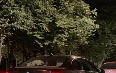 BMW 5 серия, 2013 год, 1 550 000 рублей, 3 фотография