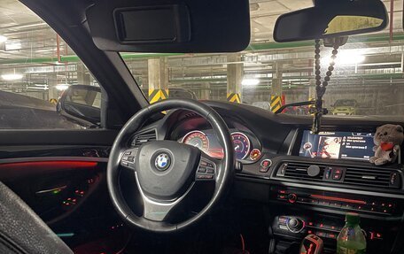 BMW 5 серия, 2016 год, 2 430 000 рублей, 5 фотография