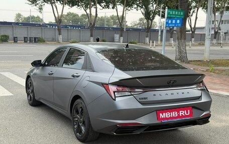 Hyundai Elantra, 2022 год, 1 240 000 рублей, 4 фотография