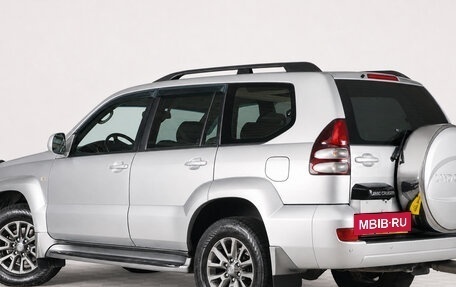 Toyota Land Cruiser Prado 120, 2007 год, 2 039 000 рублей, 4 фотография