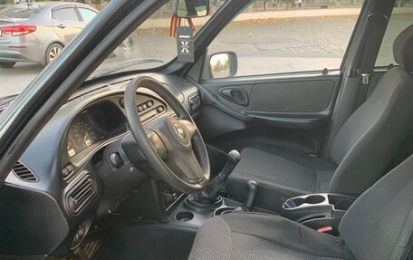Chevrolet Niva I рестайлинг, 2009 год, 399 999 рублей, 3 фотография