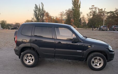 Chevrolet Niva I рестайлинг, 2009 год, 399 999 рублей, 6 фотография