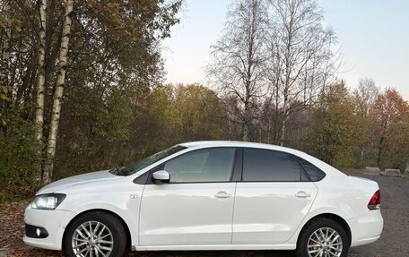 Volkswagen Polo VI (EU Market), 2015 год, 750 000 рублей, 2 фотография