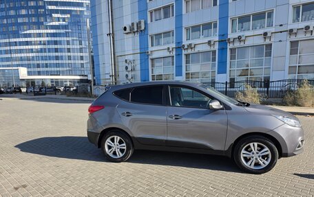 Hyundai ix35 I рестайлинг, 2012 год, 945 000 рублей, 2 фотография