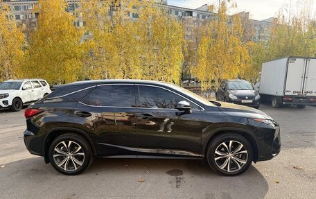 Lexus RX IV рестайлинг, 2017 год, 3 670 000 рублей, 3 фотография