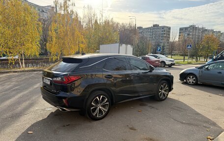 Lexus RX IV рестайлинг, 2017 год, 3 670 000 рублей, 4 фотография