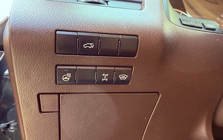 Lexus RX IV рестайлинг, 2017 год, 3 670 000 рублей, 12 фотография
