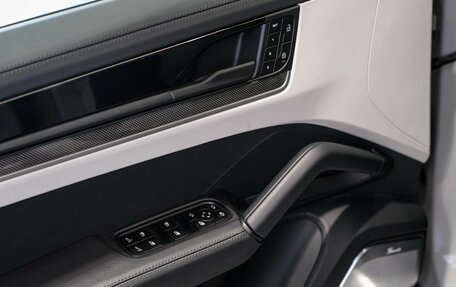 Porsche Cayenne III, 2026 год, 20 590 000 рублей, 16 фотография