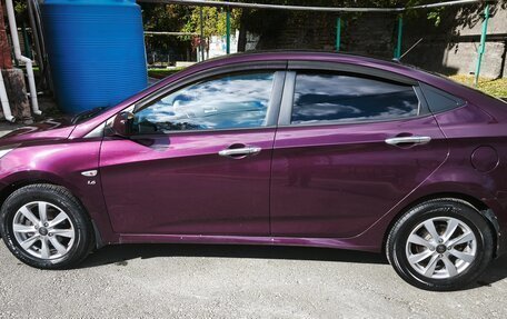 Hyundai Solaris II рестайлинг, 2011 год, 849 000 рублей, 5 фотография