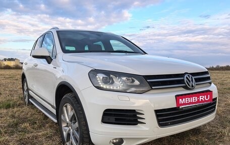 Volkswagen Touareg III, 2014 год, 2 800 000 рублей, 2 фотография