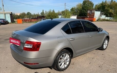 Skoda Octavia, 2017 год, 1 800 000 рублей, 4 фотография