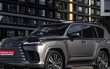 Lexus LX, 2024 год, 16 000 000 рублей, 2 фотография