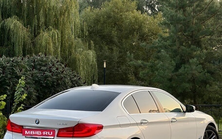 BMW 5 серия, 2017 год, 2 450 000 рублей, 2 фотография
