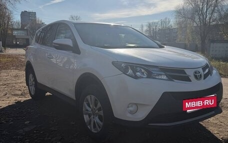Toyota RAV4, 2013 год, 1 500 000 рублей, 2 фотография