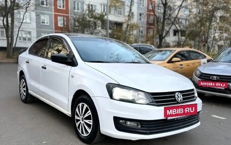 Volkswagen Polo VI (EU Market), 2018 год, 595 000 рублей, 3 фотография