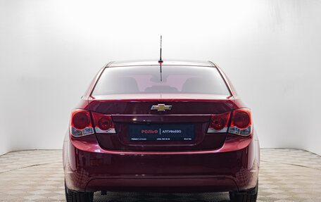 Chevrolet Cruze II, 2010 год, 490 000 рублей, 4 фотография