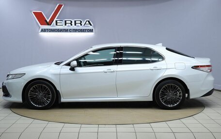 Toyota Camry, 2021 год, 3 250 000 рублей, 8 фотография