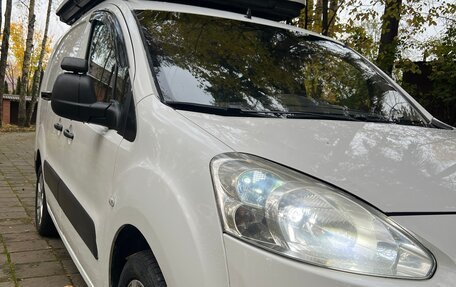Peugeot Partner II рестайлинг 2, 2012 год, 599 000 рублей, 4 фотография