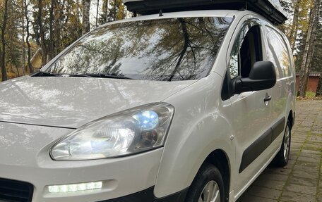 Peugeot Partner II рестайлинг 2, 2012 год, 599 000 рублей, 3 фотография