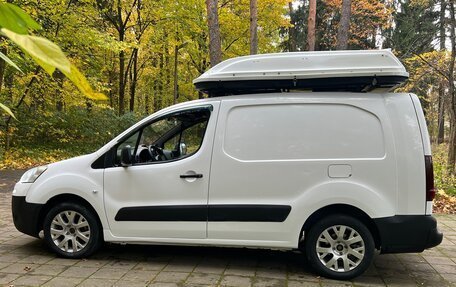 Peugeot Partner II рестайлинг 2, 2012 год, 599 000 рублей, 7 фотография