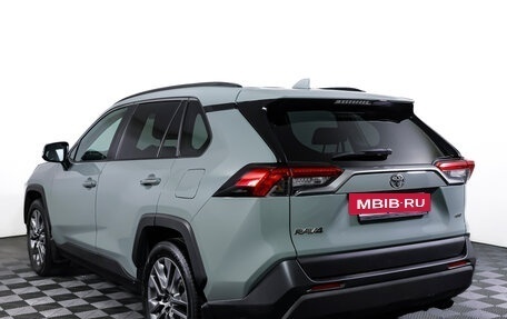 Toyota RAV4, 2020 год, 3 790 000 рублей, 7 фотография