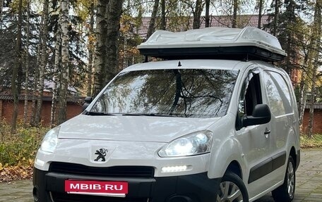 Peugeot Partner II рестайлинг 2, 2012 год, 599 000 рублей, 10 фотография