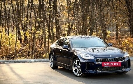 KIA Stinger I, 2019 год, 2 700 000 рублей, 3 фотография