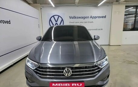 Volkswagen Jetta VII, 2021 год, 2 090 000 рублей, 2 фотография