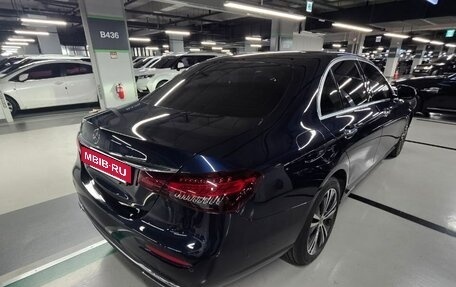 Mercedes-Benz E-Класс, 2021 год, 4 880 000 рублей, 4 фотография