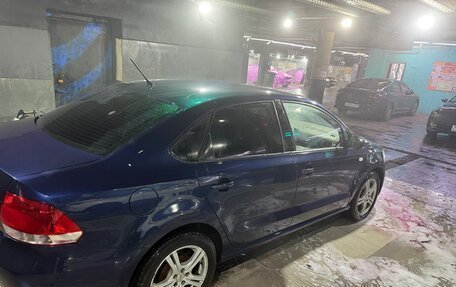 Volkswagen Polo VI (EU Market), 2013 год, 800 000 рублей, 5 фотография