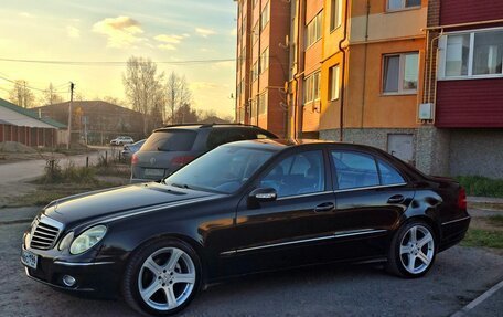 Mercedes-Benz E-Класс, 2003 год, 950 000 рублей, 12 фотография