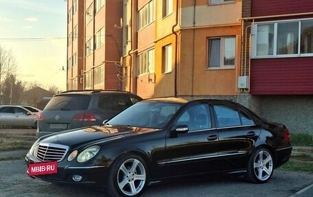 Mercedes-Benz E-Класс, 2003 год, 950 000 рублей, 4 фотография