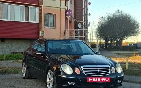 Mercedes-Benz E-Класс, 2003 год, 950 000 рублей, 6 фотография