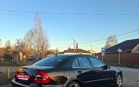 Mercedes-Benz E-Класс, 2003 год, 950 000 рублей, 8 фотография