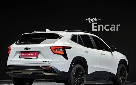 Chevrolet Trax, 2023 год, 1 330 000 рублей, 3 фотография