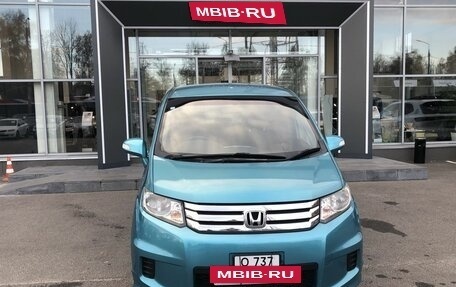 Honda Freed I, 2012 год, 1 200 000 рублей, 2 фотография