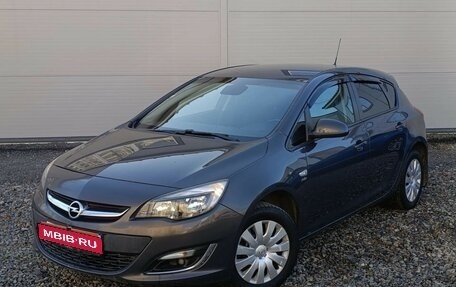 Opel Astra J, 2013 год, 649 000 рублей, 1 фотография