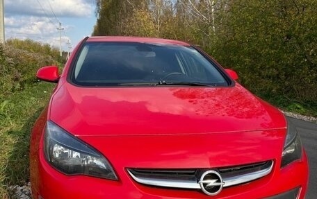 Opel Astra J, 2013 год, 749 000 рублей, 1 фотография