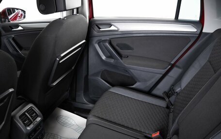 Volkswagen Tiguan II, 2018 год, 2 699 000 рублей, 10 фотография