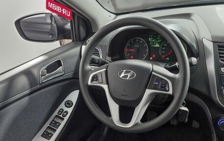 Hyundai Solaris II рестайлинг, 2016 год, 779 000 рублей, 14 фотография