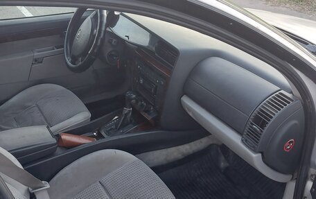 Opel Omega B, 2001 год, 170 000 рублей, 13 фотография