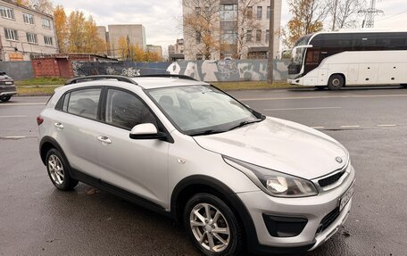 KIA Rio IV, 2020 год, 910 000 рублей, 5 фотография